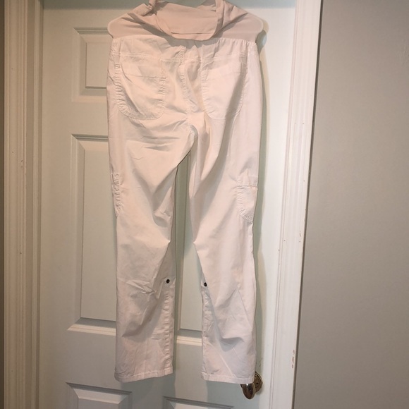 🤰Maternity White Crop Pants🤰 - Picture 8 of 14
